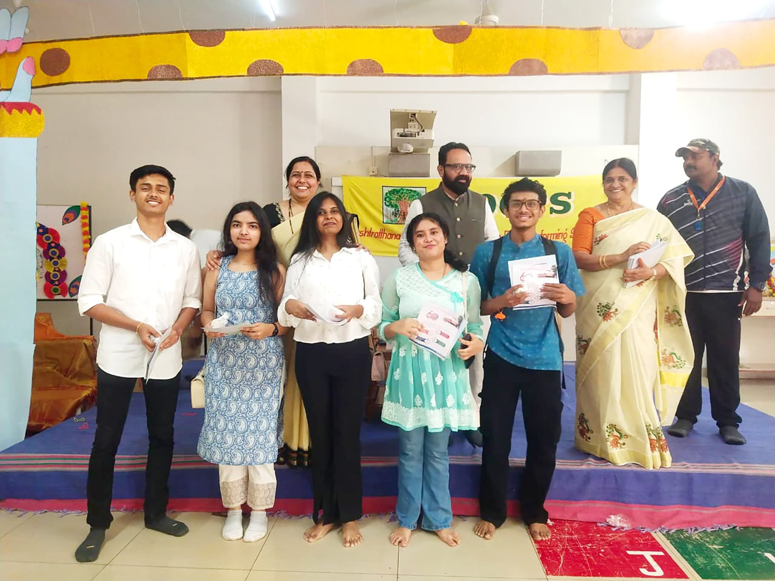 ‘Roots’ students Independence Day Celebration - RVK Arkavathy3