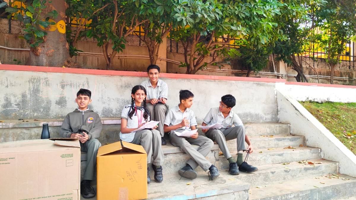 Young Space Pioneers Showcase Working Satellite and Rocket Models (11)