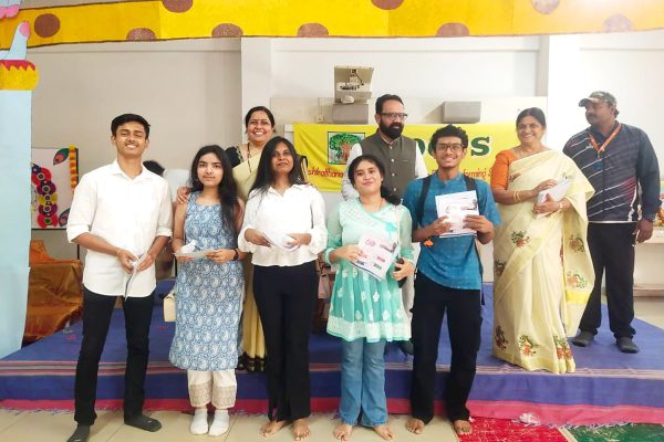 ‘Roots’ students Independence Day Celebration – RVK Arkavathy